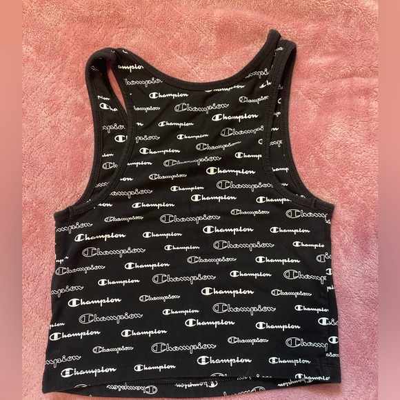 Champion Cropped Tank 🖤 - Picture 4 of 5